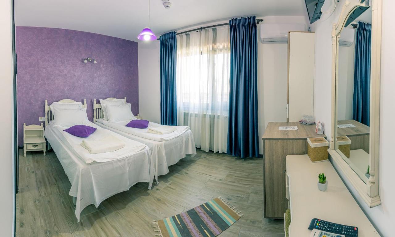 Casa In Culori Vama Veche Hotell Eksteriør bilde