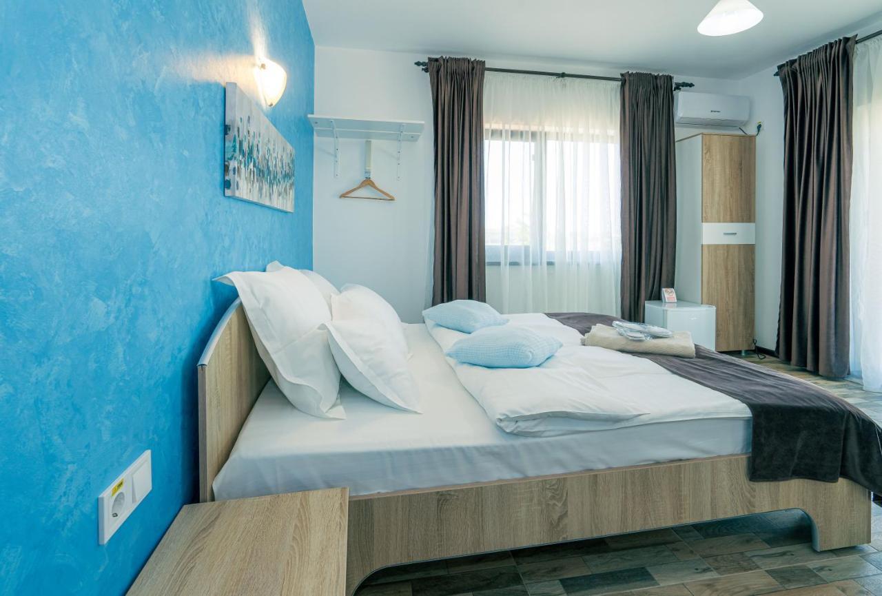 Casa In Culori Vama Veche Hotell Eksteriør bilde